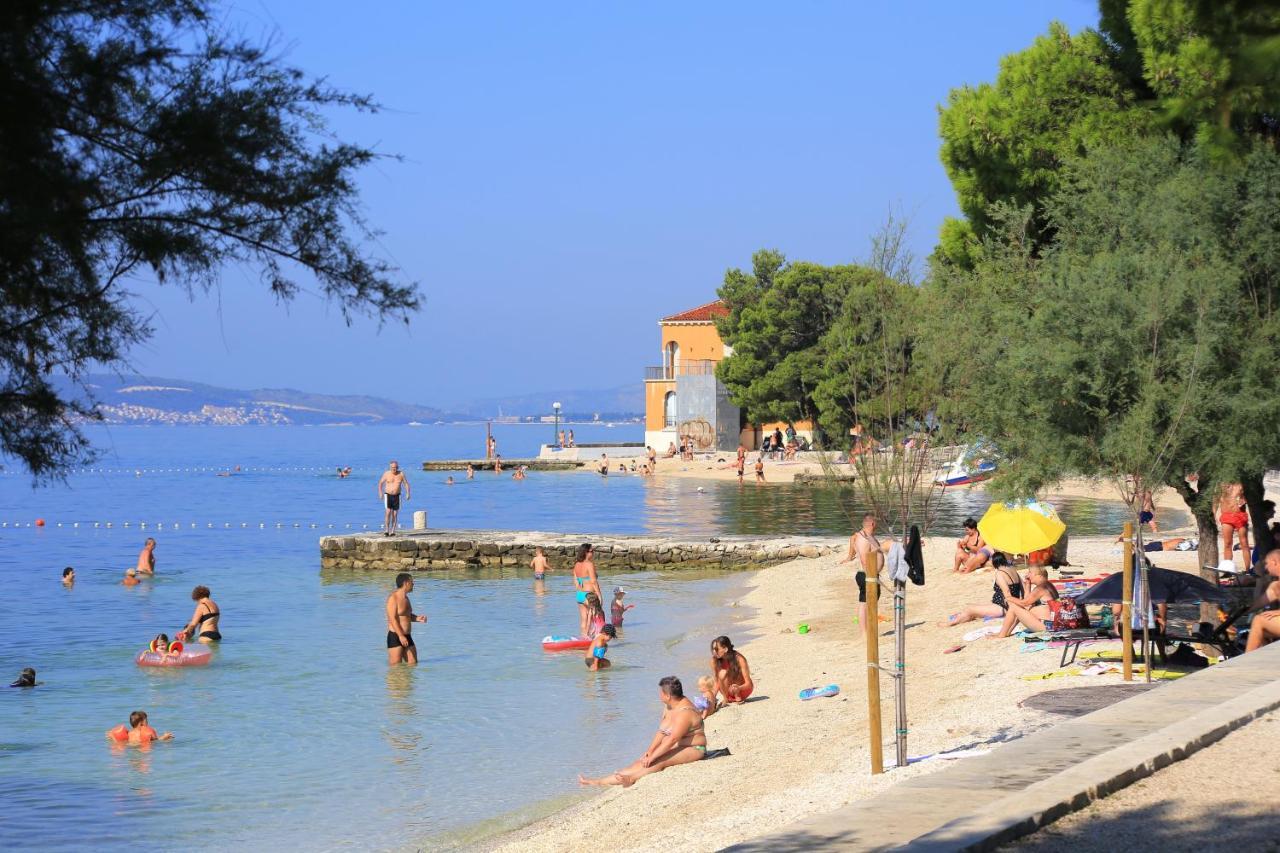 Apartments By The Sea Kastel Kambelovac, Kastela - 8679 Exteriér fotografie
